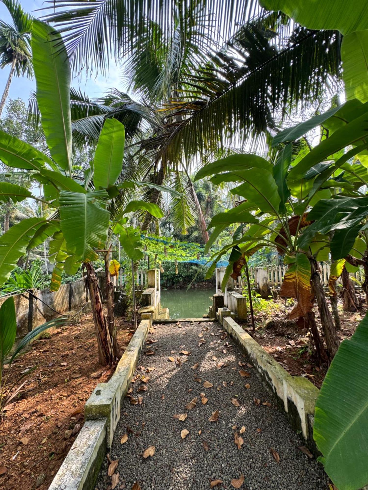 Prabhalayam Homestay *
